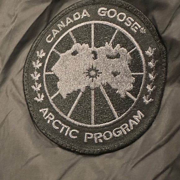 Canada Goose Jacket - Picture 3 of 6